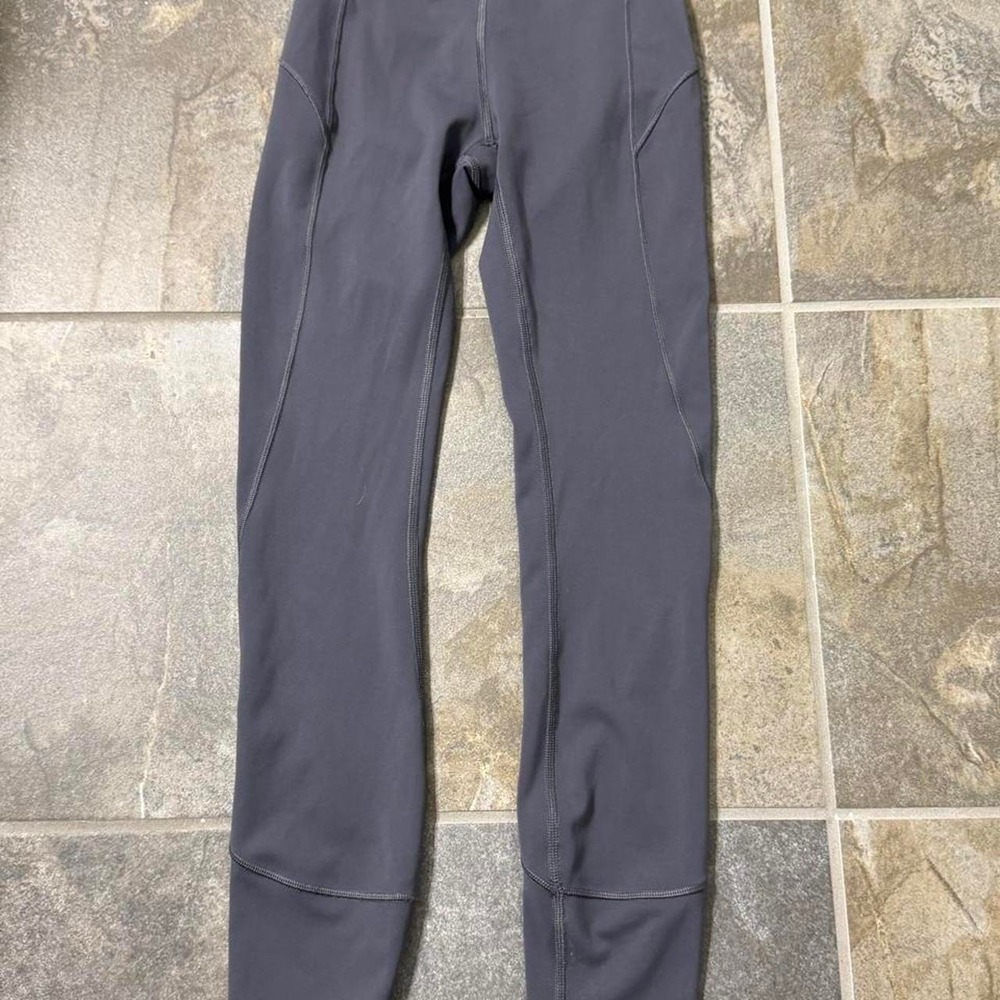 Lululemon In Movement 7/8 Tight Everlux 25 Dark Gray Leggings Size 2